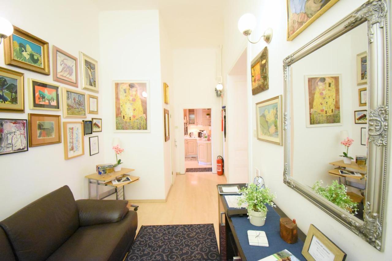 Donos Art Apartment Загреб Екстер'єр фото